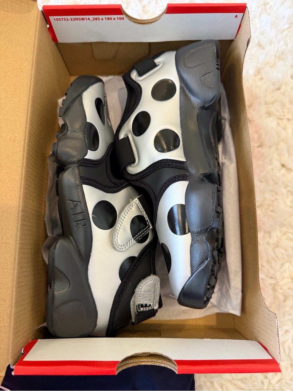 Nike Air Rift - Silver/Black Polka Dot Sneakers